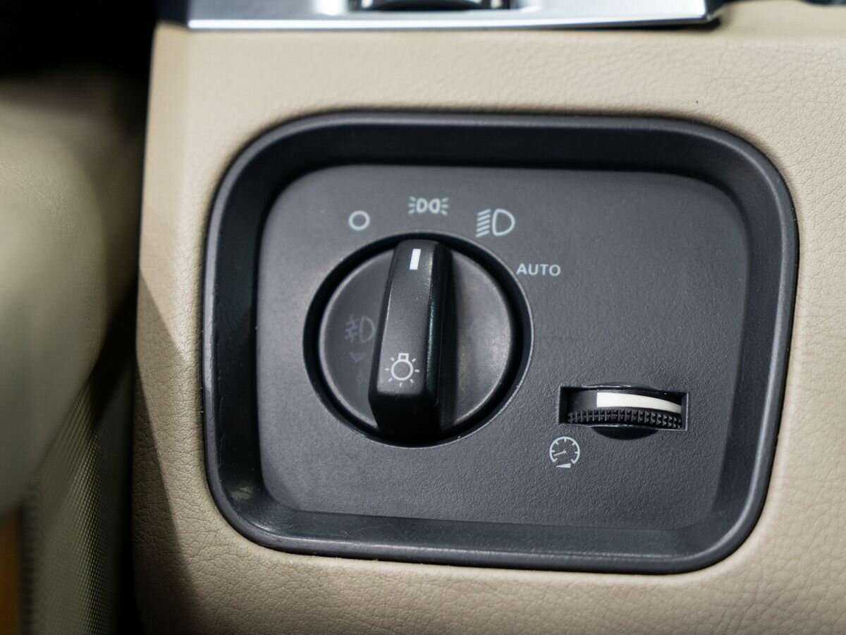 Land Rover Range Rover Sport с пробегом — 2008 год. Фото: #14