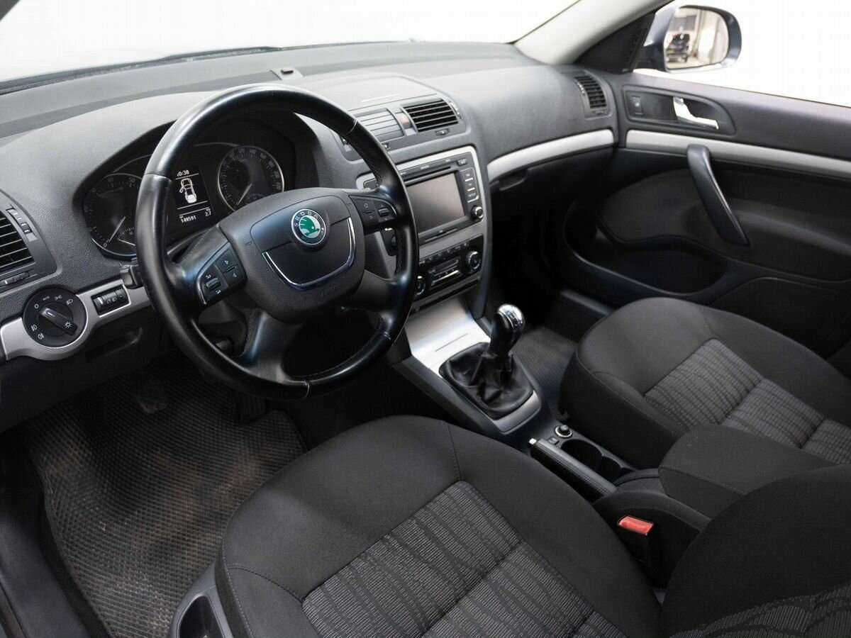 Skoda Octavia с пробегом — 2010 год. Фото: #7