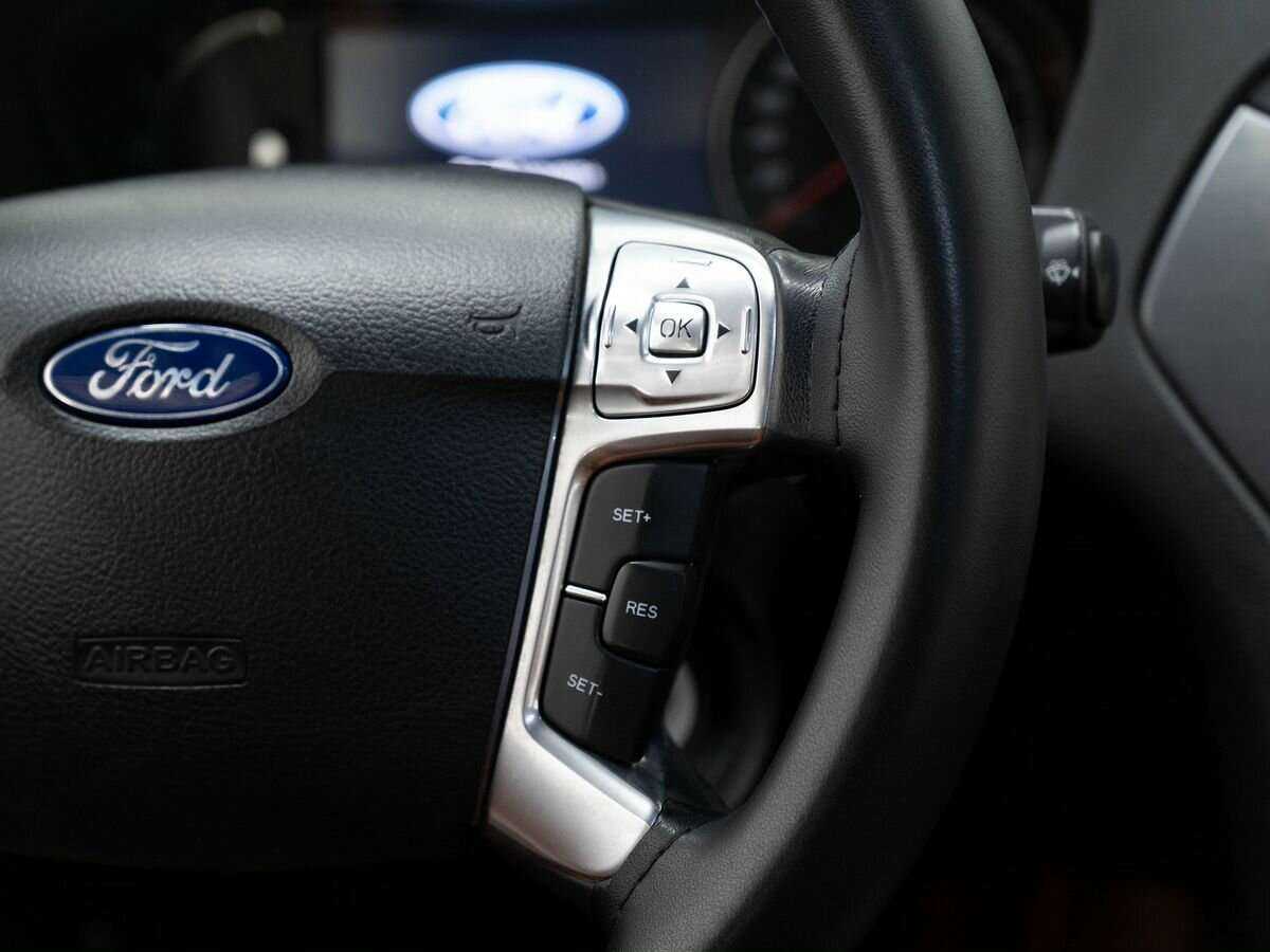 Ford Mondeo с пробегом — 2011 год. Фото: #11