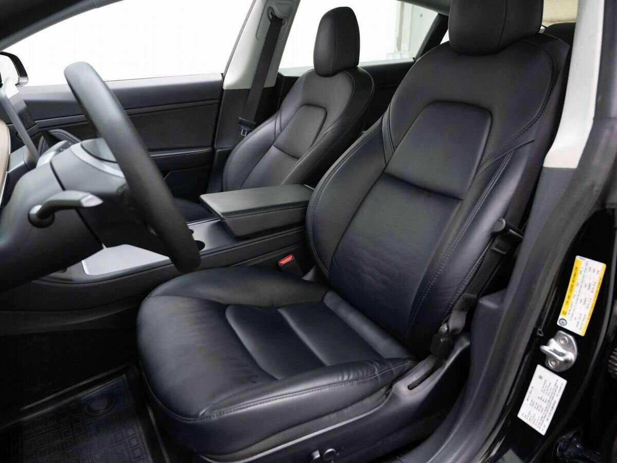 Tesla Model 3 с пробегом — 2020 год. Фото: #7