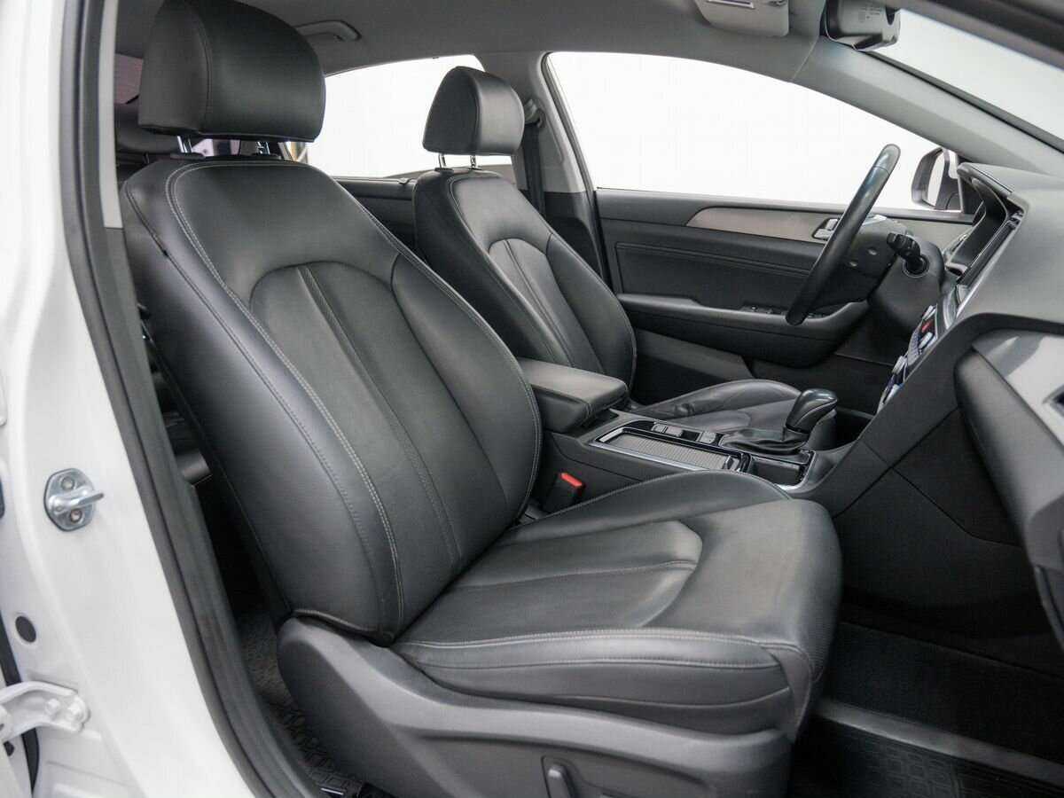 Hyundai Sonata с пробегом — 2017 год. Фото: #11