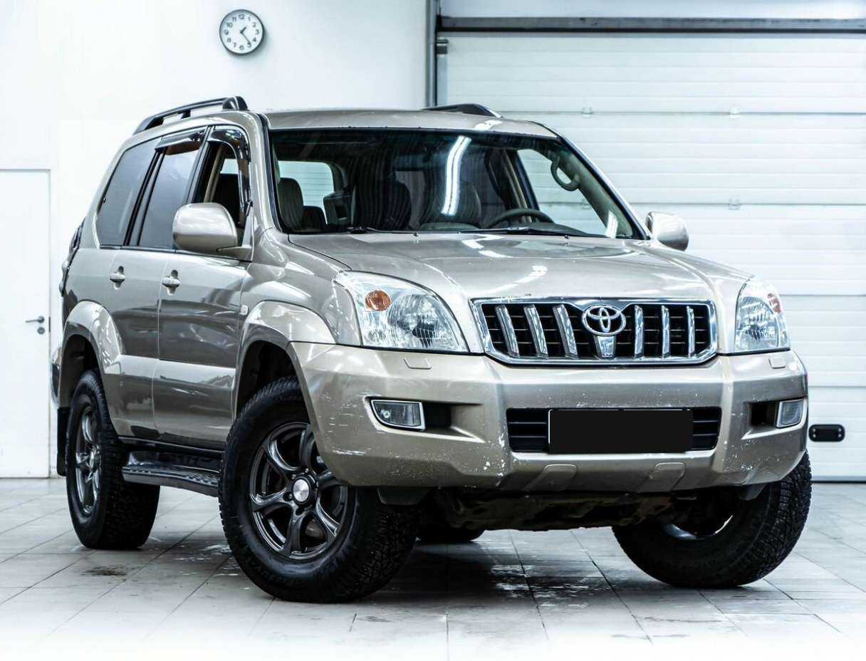Toyota Land Cruiser Prado с пробегом — 2005 год. Фото: #1