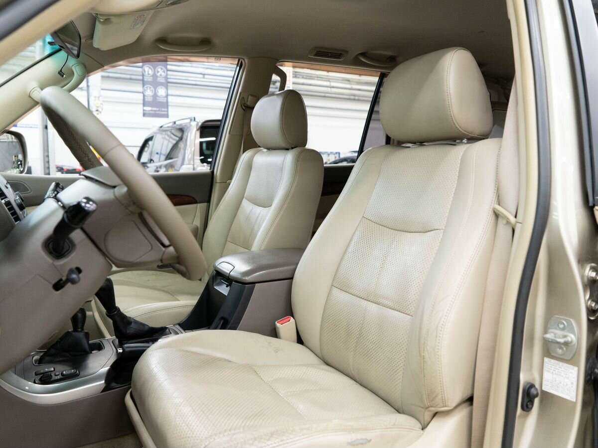 Toyota Land Cruiser Prado с пробегом — 2005 год. Фото: #5