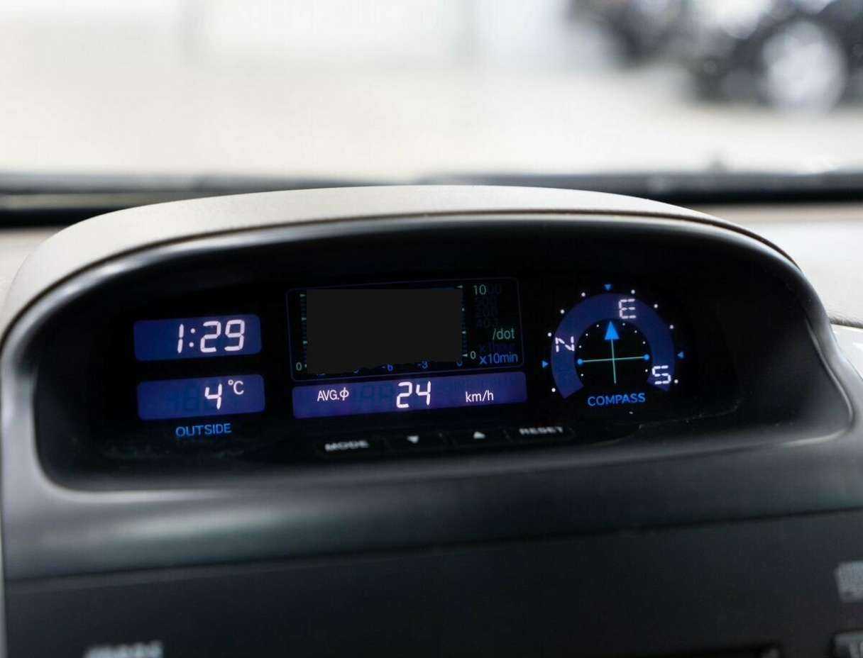 Toyota Land Cruiser Prado с пробегом — 2005 год. Фото: #10