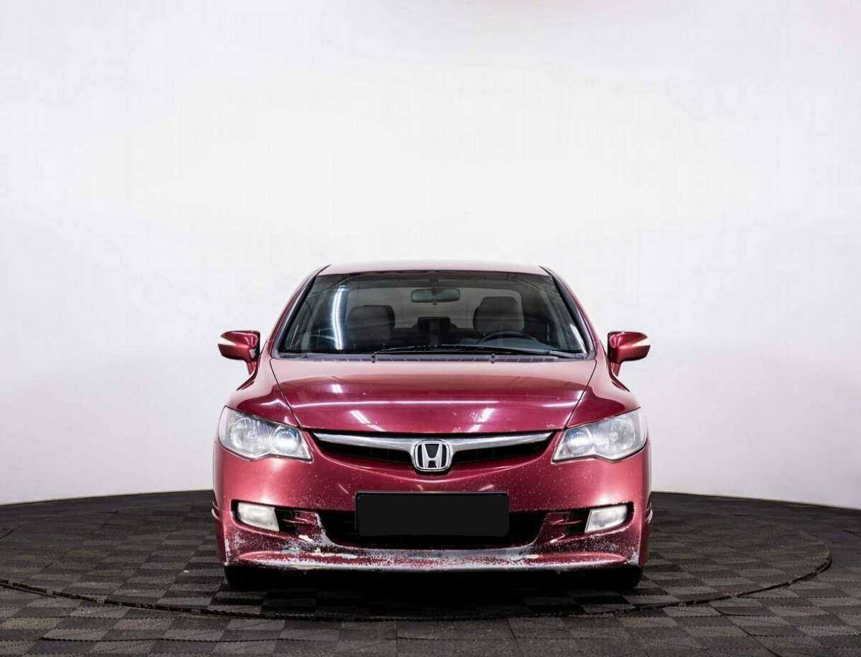 Honda Civic с пробегом — 2008 год. Фото: #1