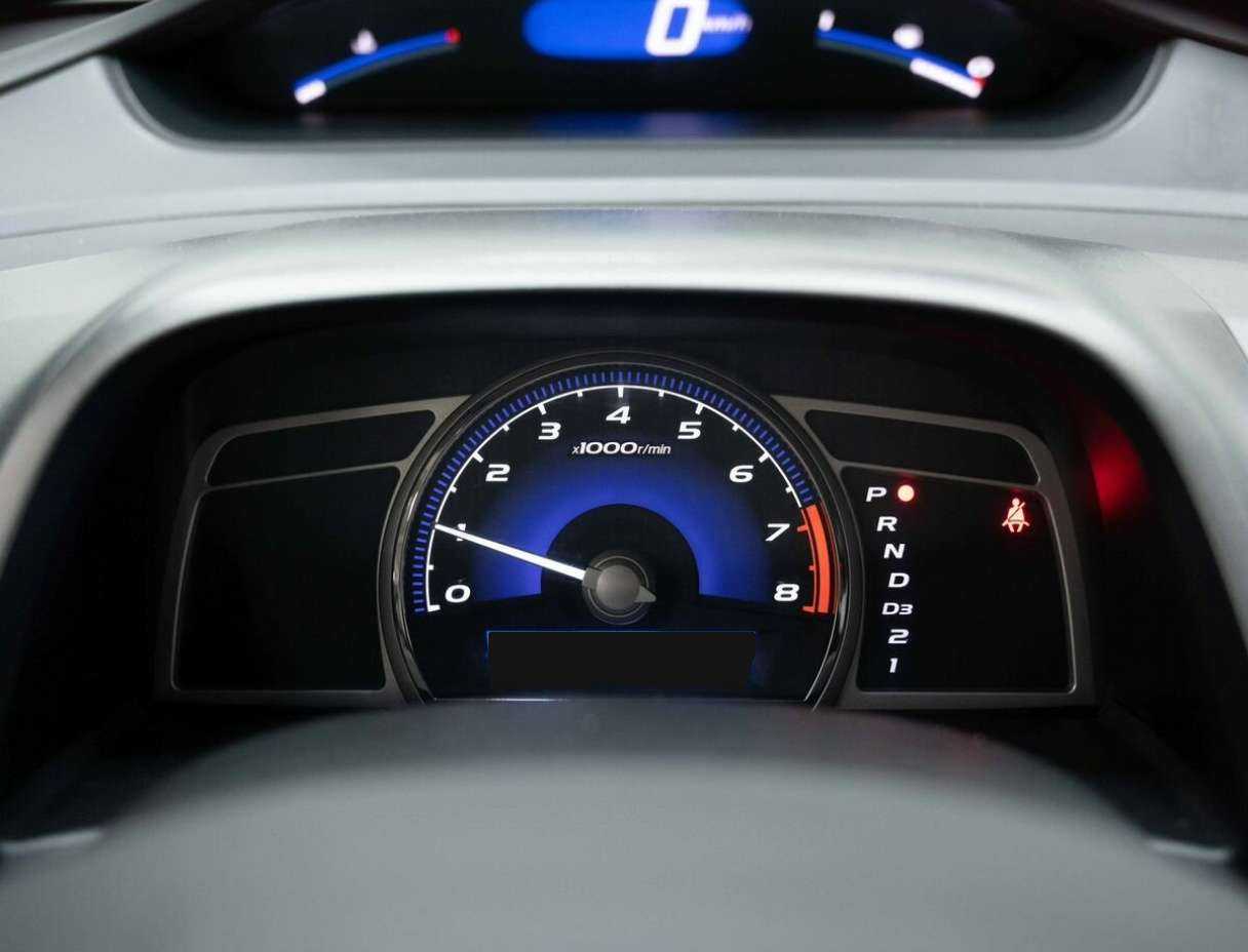 Honda Civic с пробегом — 2008 год. Фото: #14