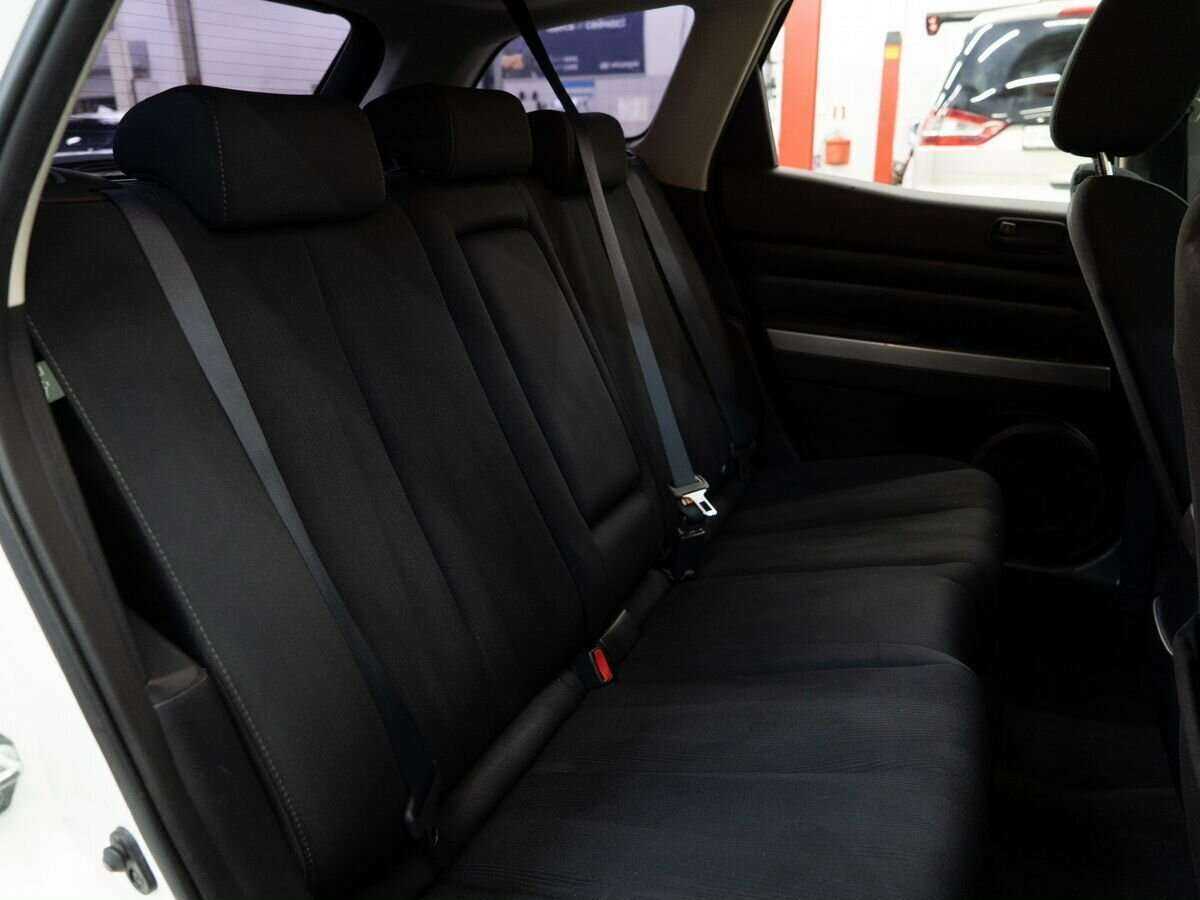 Mazda CX-7 с пробегом — 2010 год. Фото: #8