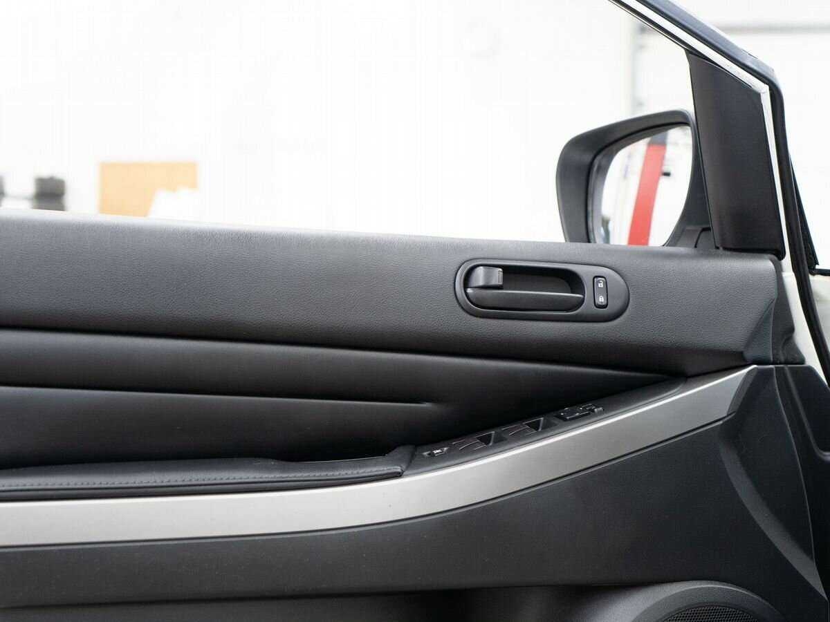 Mazda CX-7 с пробегом — 2010 год. Фото: #14