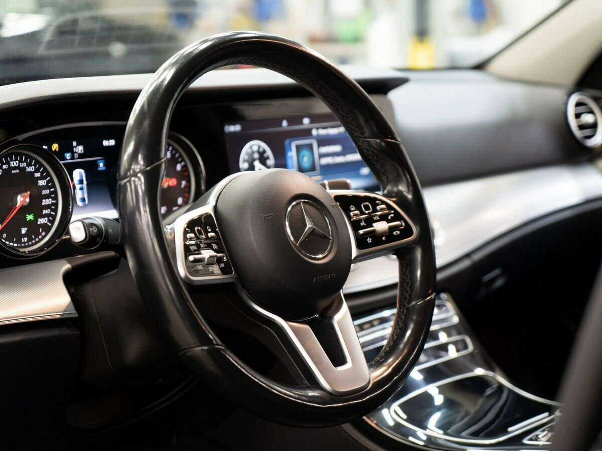 Mercedes-Benz E-Класс с пробегом — 2019 год. Фото: #6