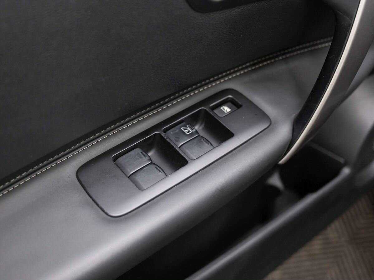 Nissan Qashqai с пробегом — 2009 год. Фото: #15