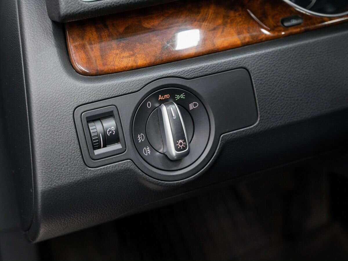 Volkswagen Passat с пробегом — 2011 год. Фото: #15