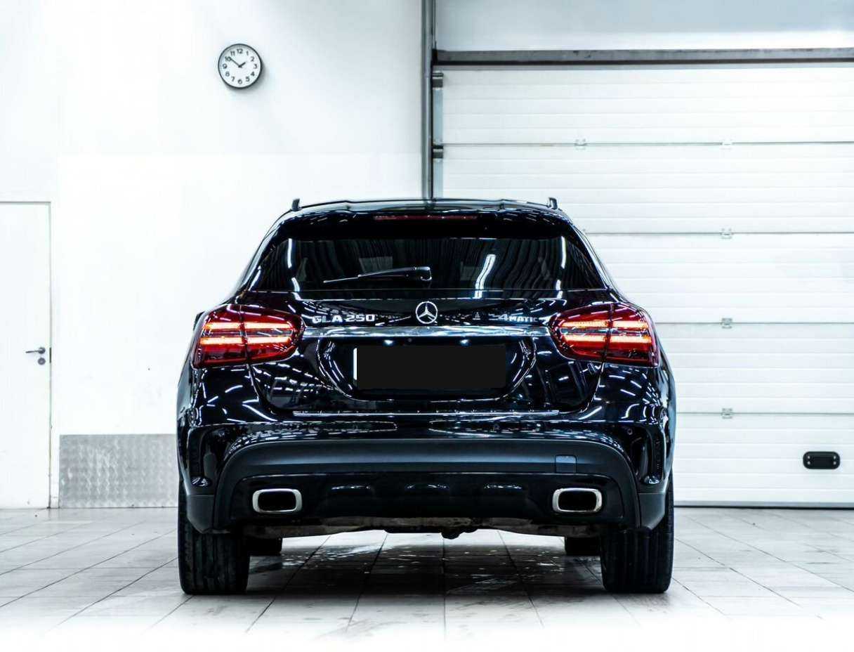 Mercedes-Benz GLA с пробегом — 2017 год. Фото: #4