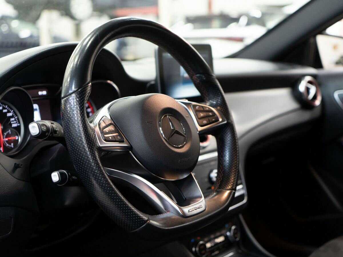Mercedes-Benz GLA с пробегом — 2017 год. Фото: #6
