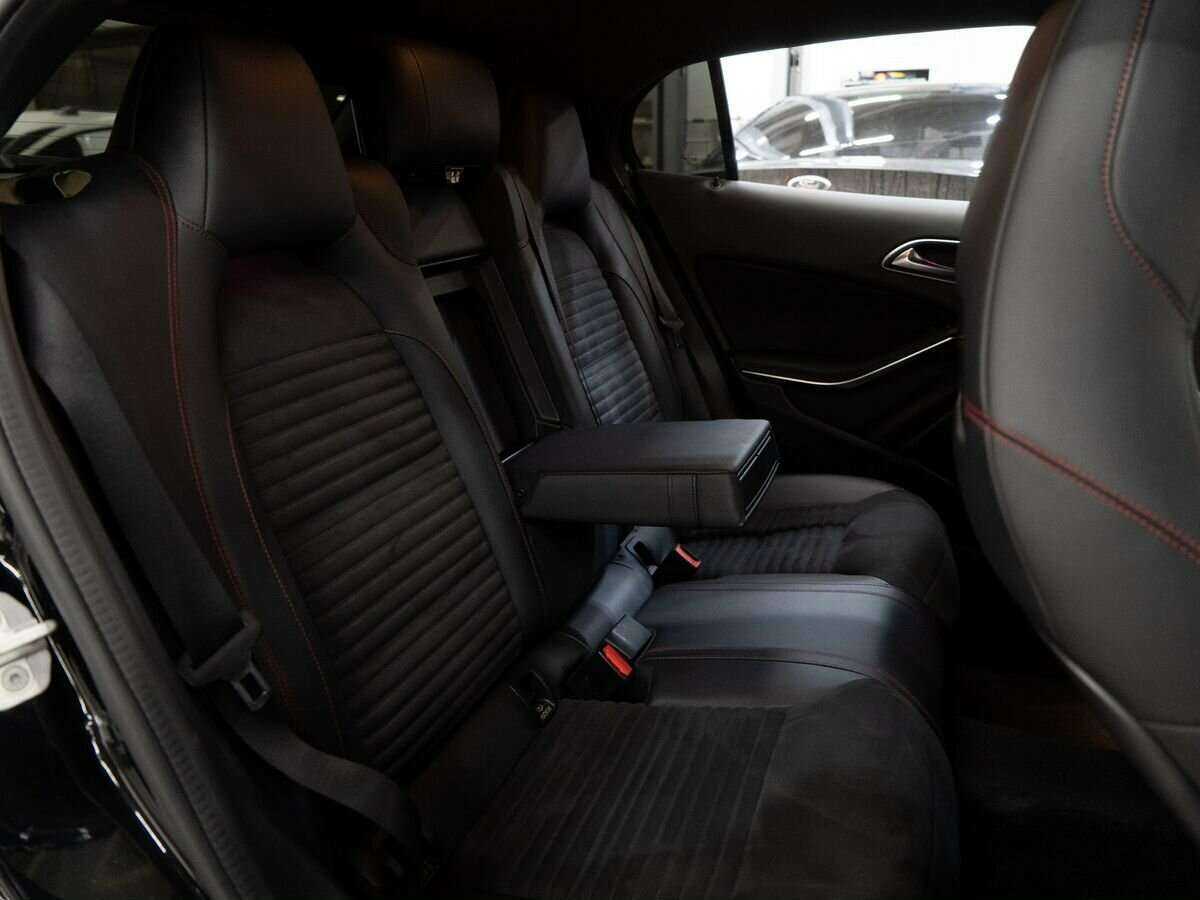 Mercedes-Benz GLA с пробегом — 2017 год. Фото: #9