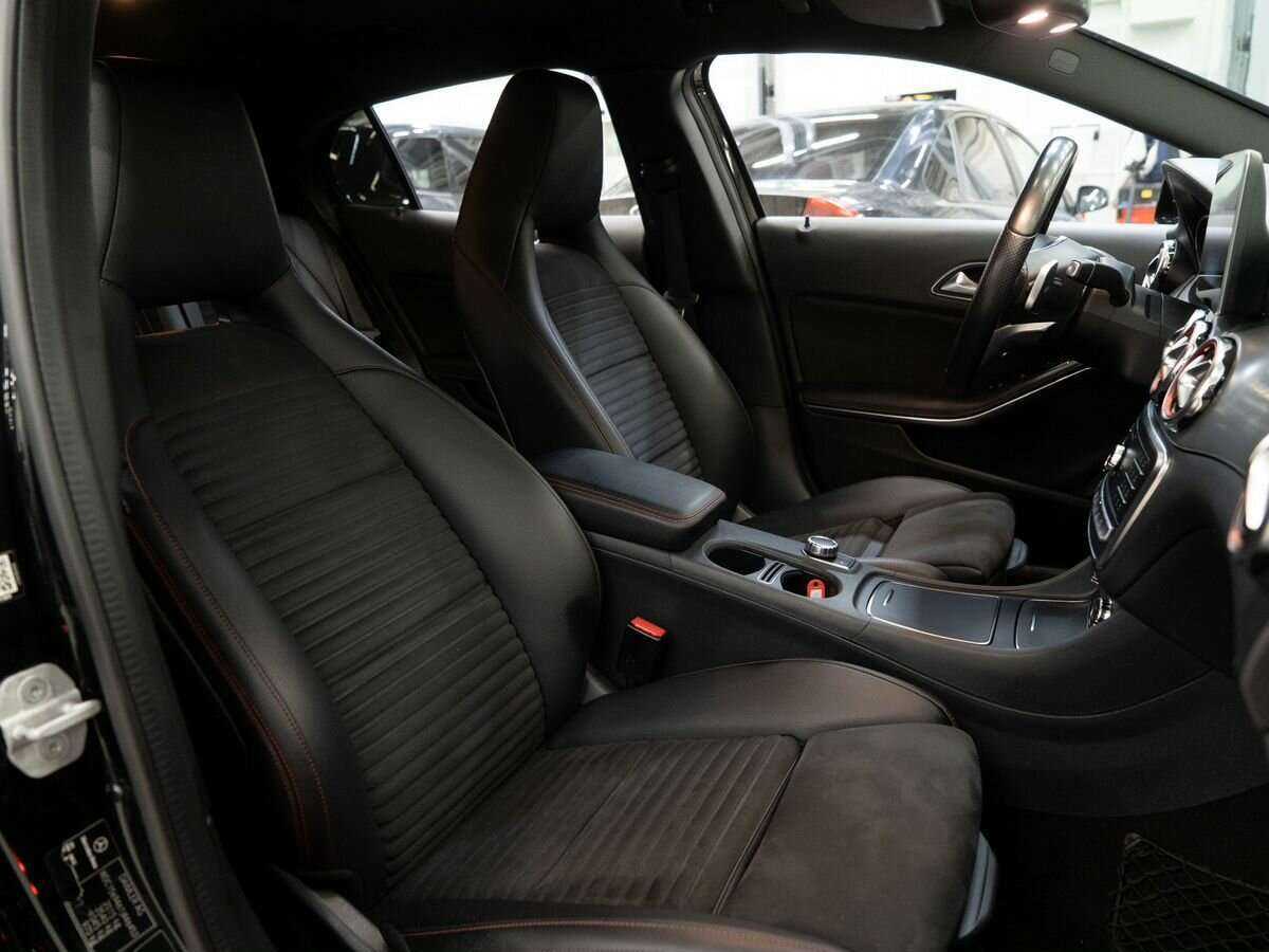 Mercedes-Benz GLA с пробегом — 2017 год. Фото: #10