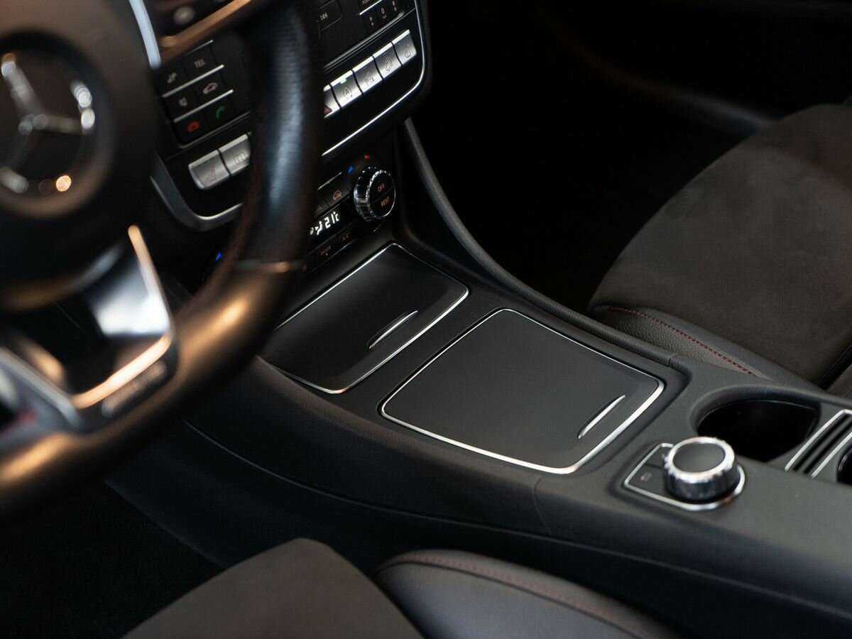Mercedes-Benz GLA с пробегом — 2017 год. Фото: #13