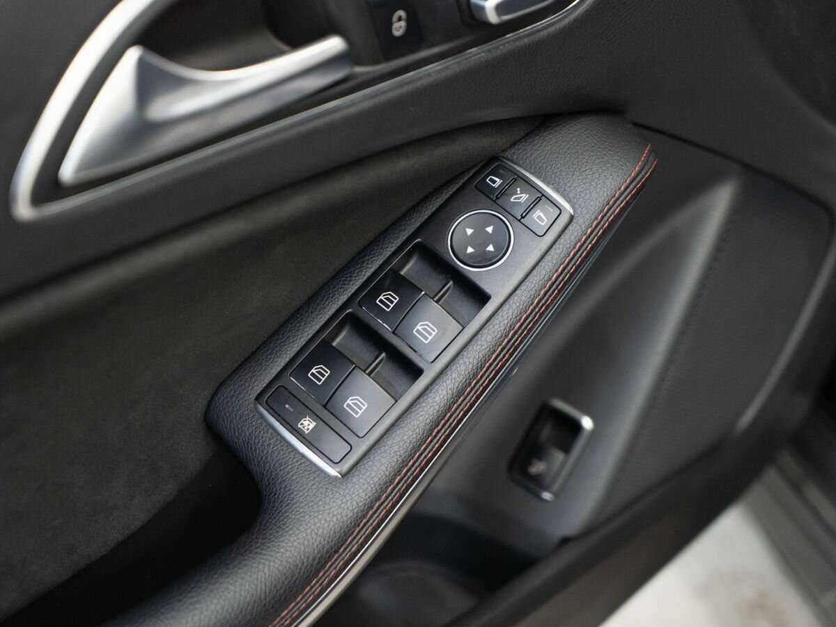 Mercedes-Benz GLA с пробегом — 2017 год. Фото: #18