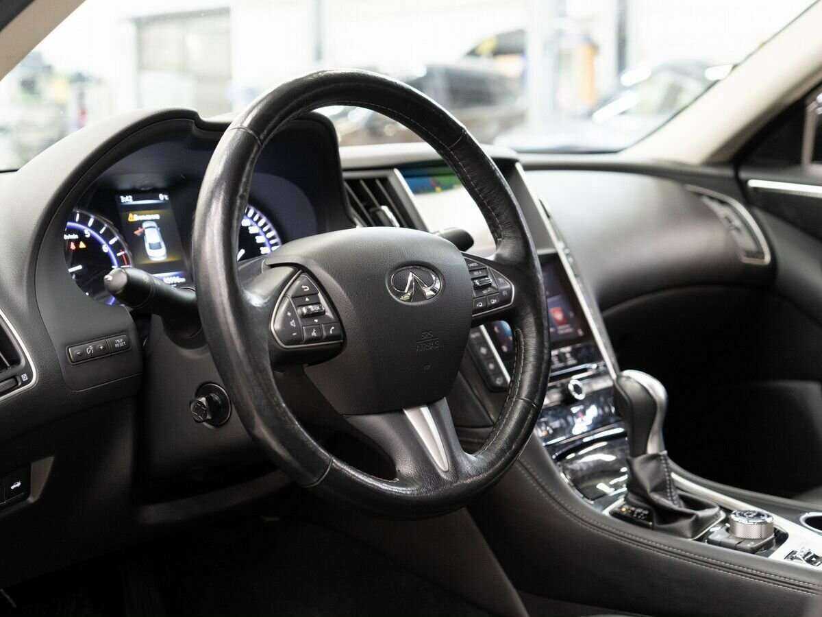 Infiniti Q50 с пробегом — 2016 год. Фото: #4