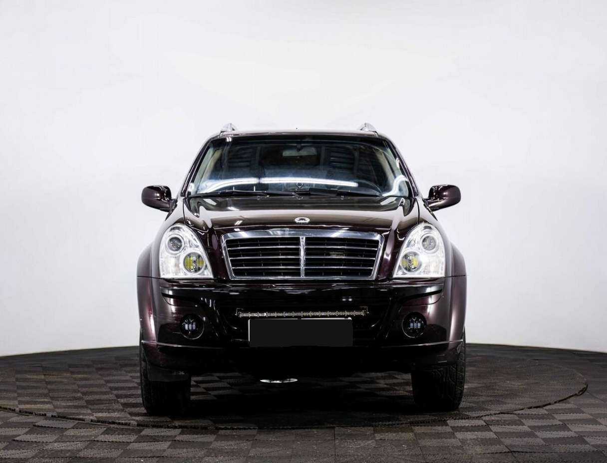 SsangYong Rexton с пробегом — 2010 год. Фото: #1