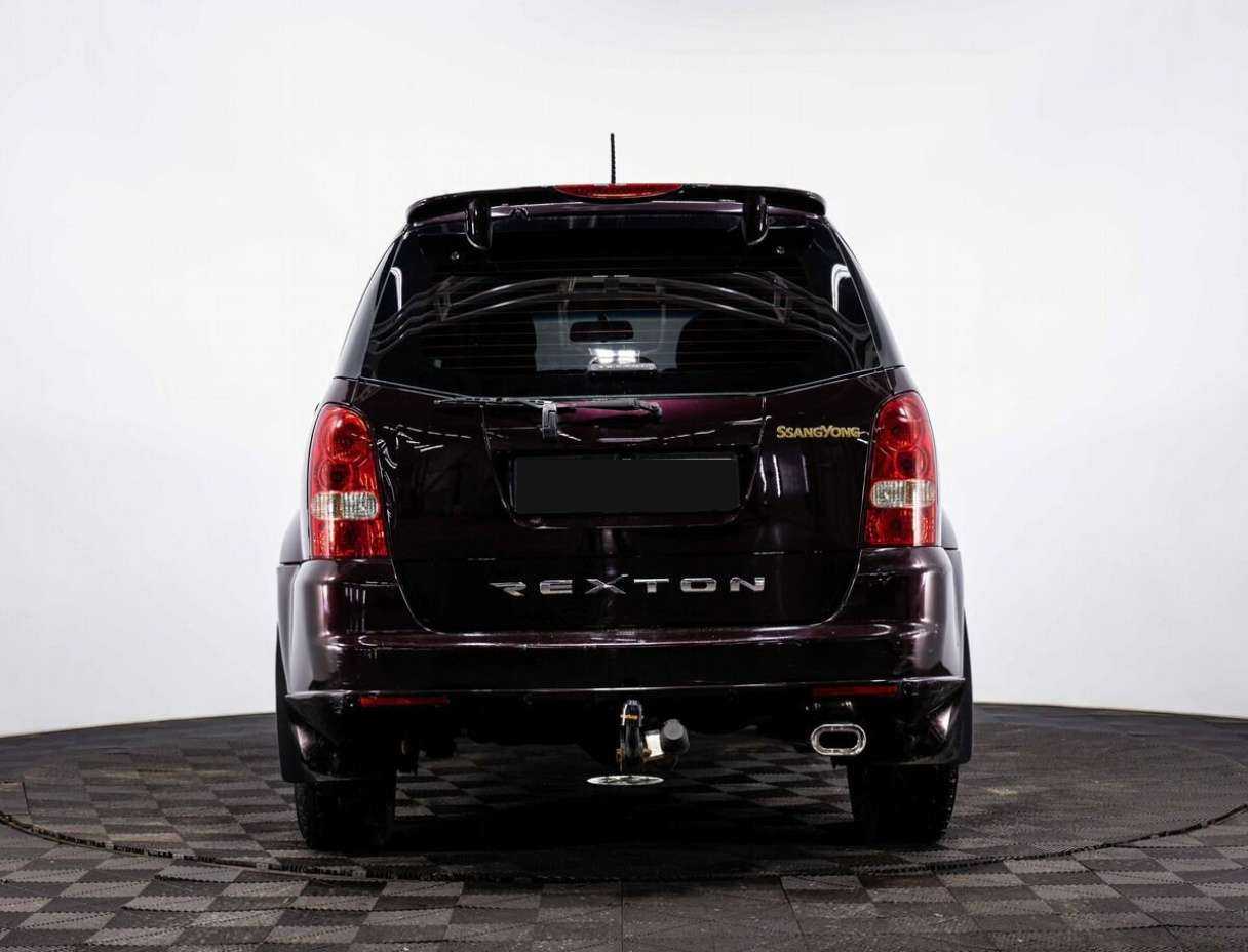 SsangYong Rexton с пробегом — 2010 год. Фото: #4