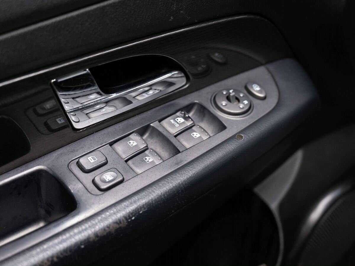 SsangYong Rexton с пробегом — 2010 год. Фото: #15