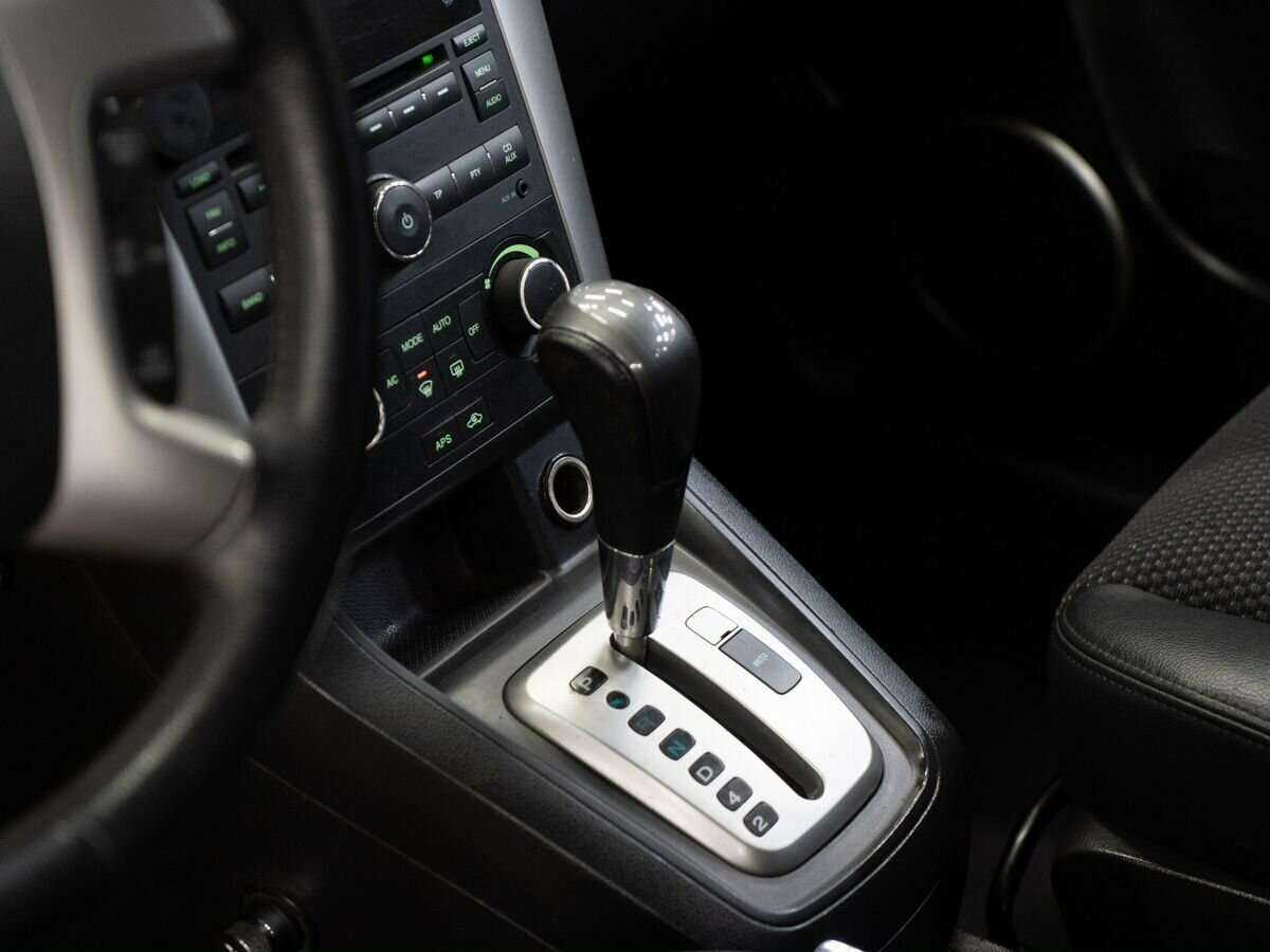 Chevrolet Captiva с пробегом — 2008 год. Фото: #11