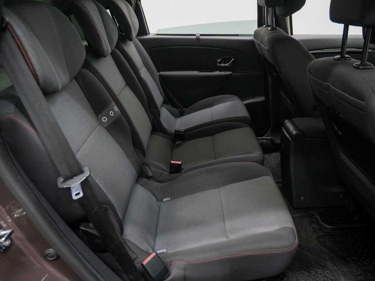 Renault Scenic с пробегом — 2013 год. Фото: #7