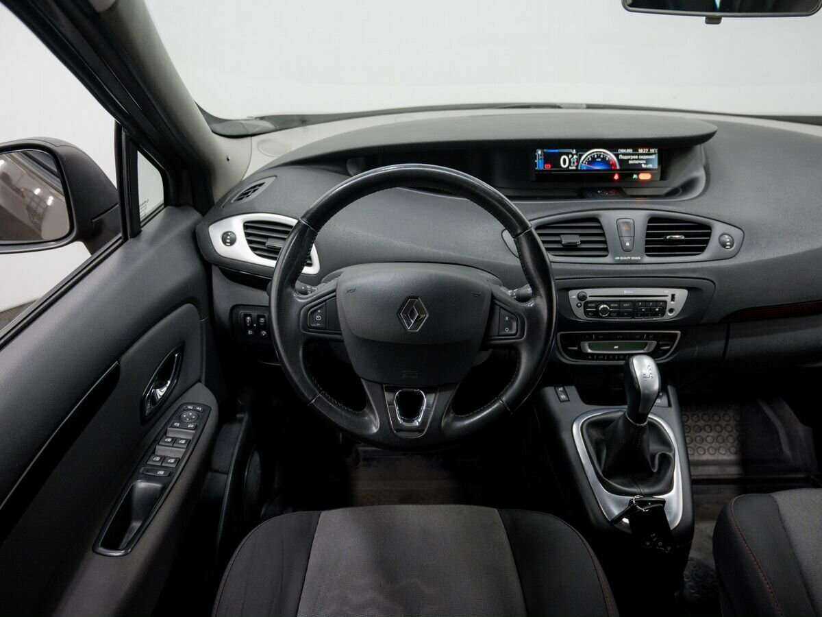 Renault Scenic с пробегом — 2013 год. Фото: #9