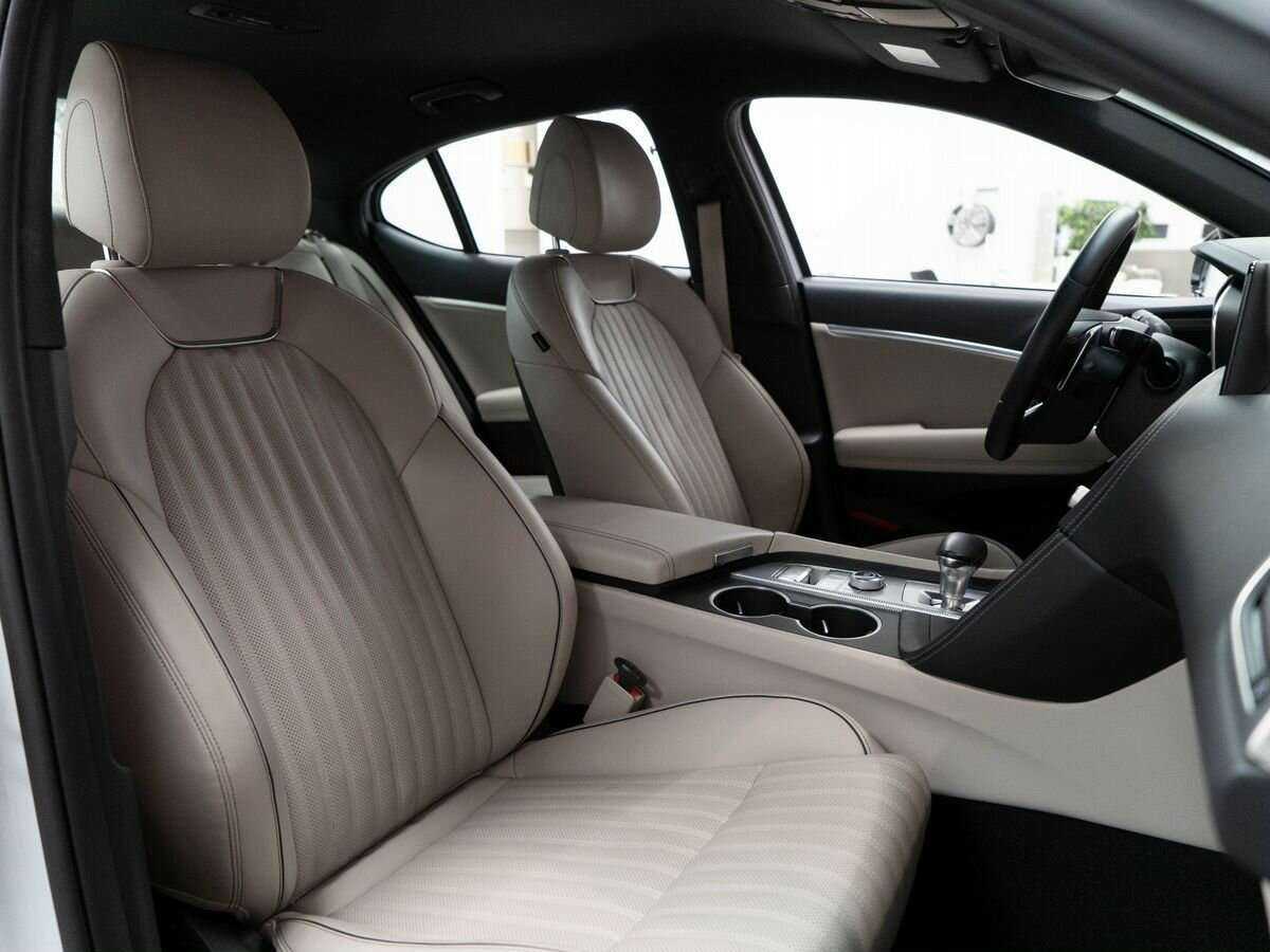 Genesis G70 с пробегом — 2021 год. Фото: #11