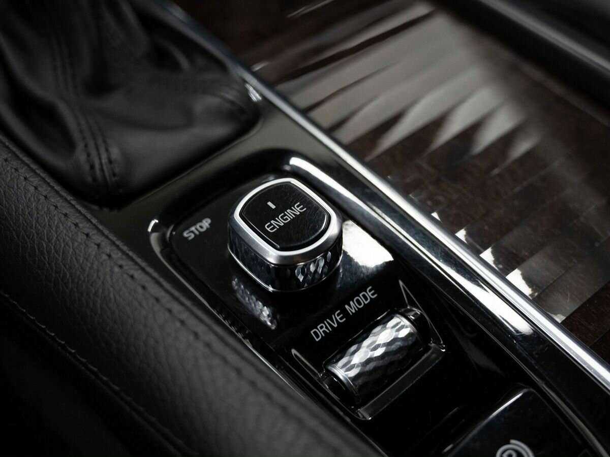 Volvo XC90 с пробегом — 2016 год. Фото: #16