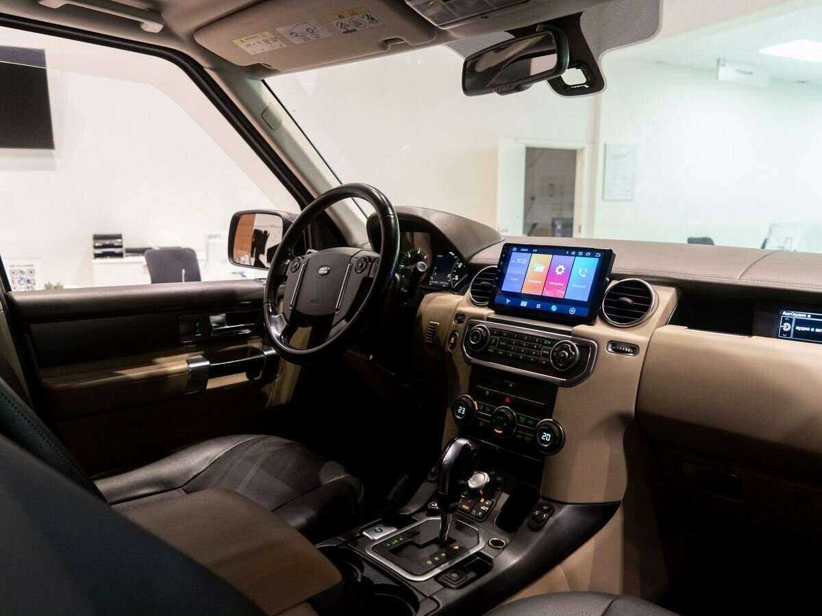 Land Rover Discovery с пробегом — 2012 год. Фото: #16