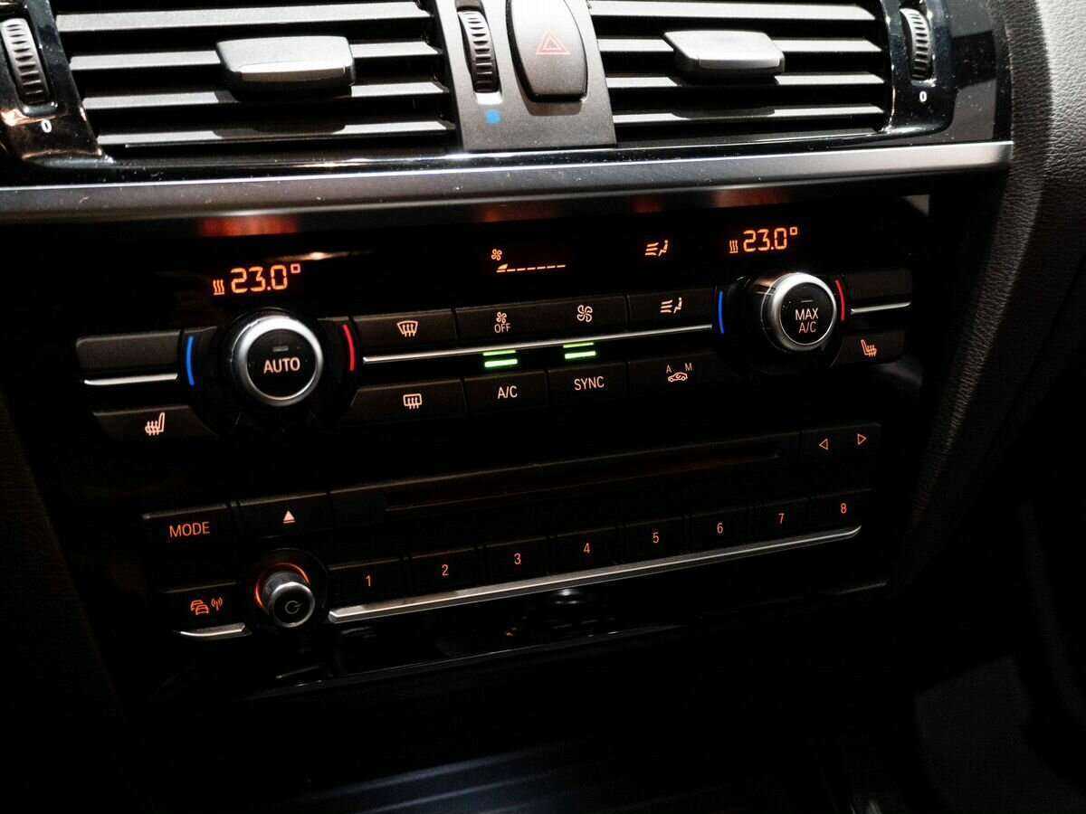 BMW X4 с пробегом — 2016 год. Фото: #23