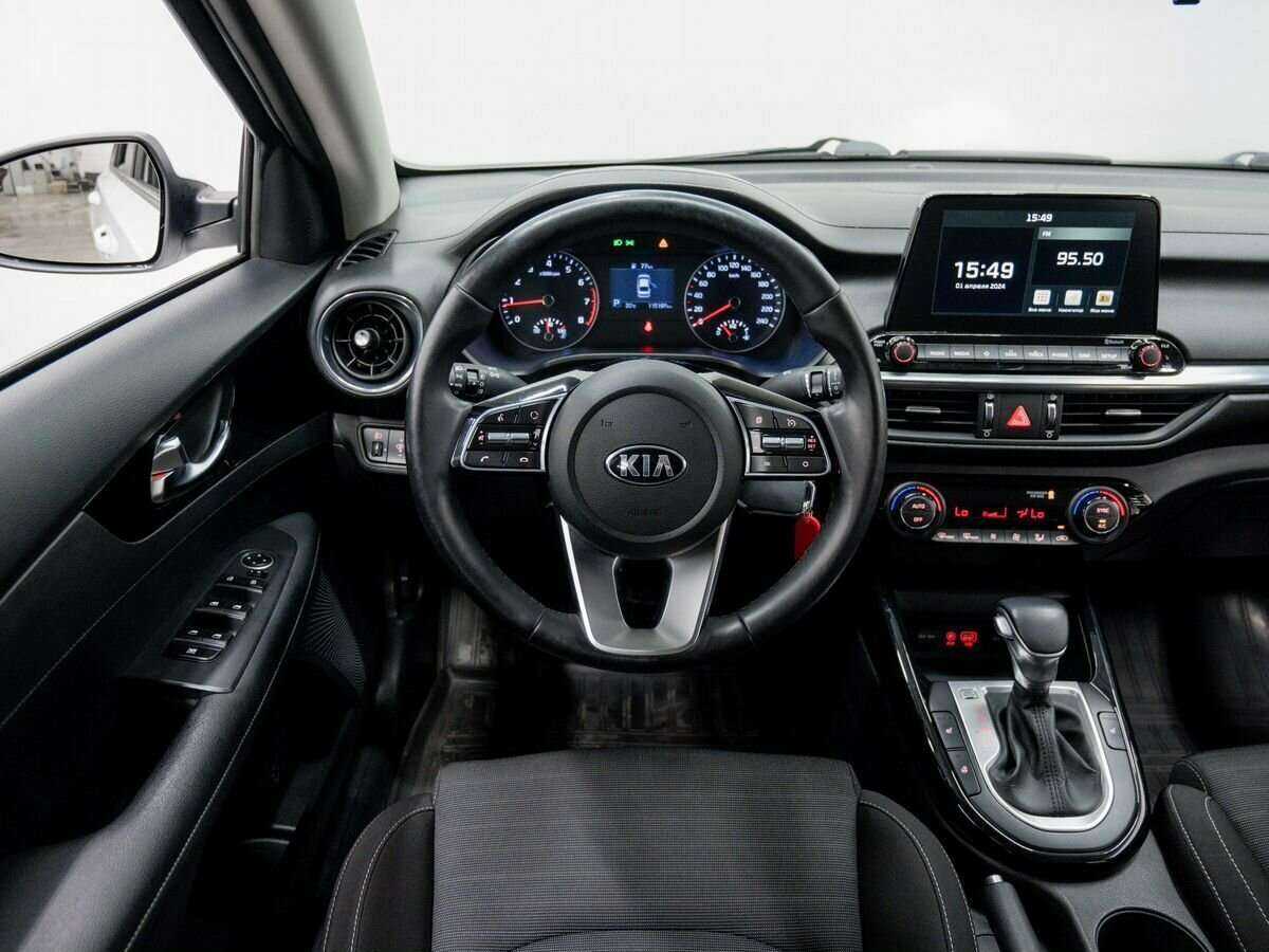 Kia Cerato с пробегом — 2019 год. Фото: #10