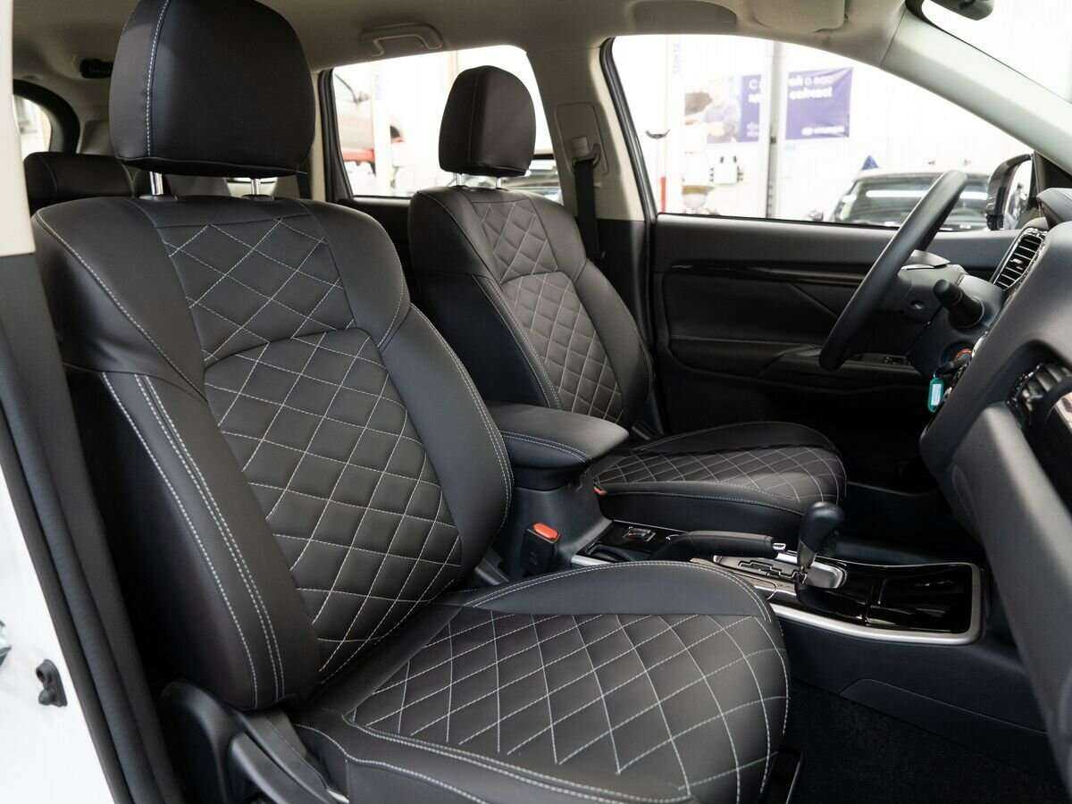 Mitsubishi Outlander с пробегом — 2022 год. Фото: #9