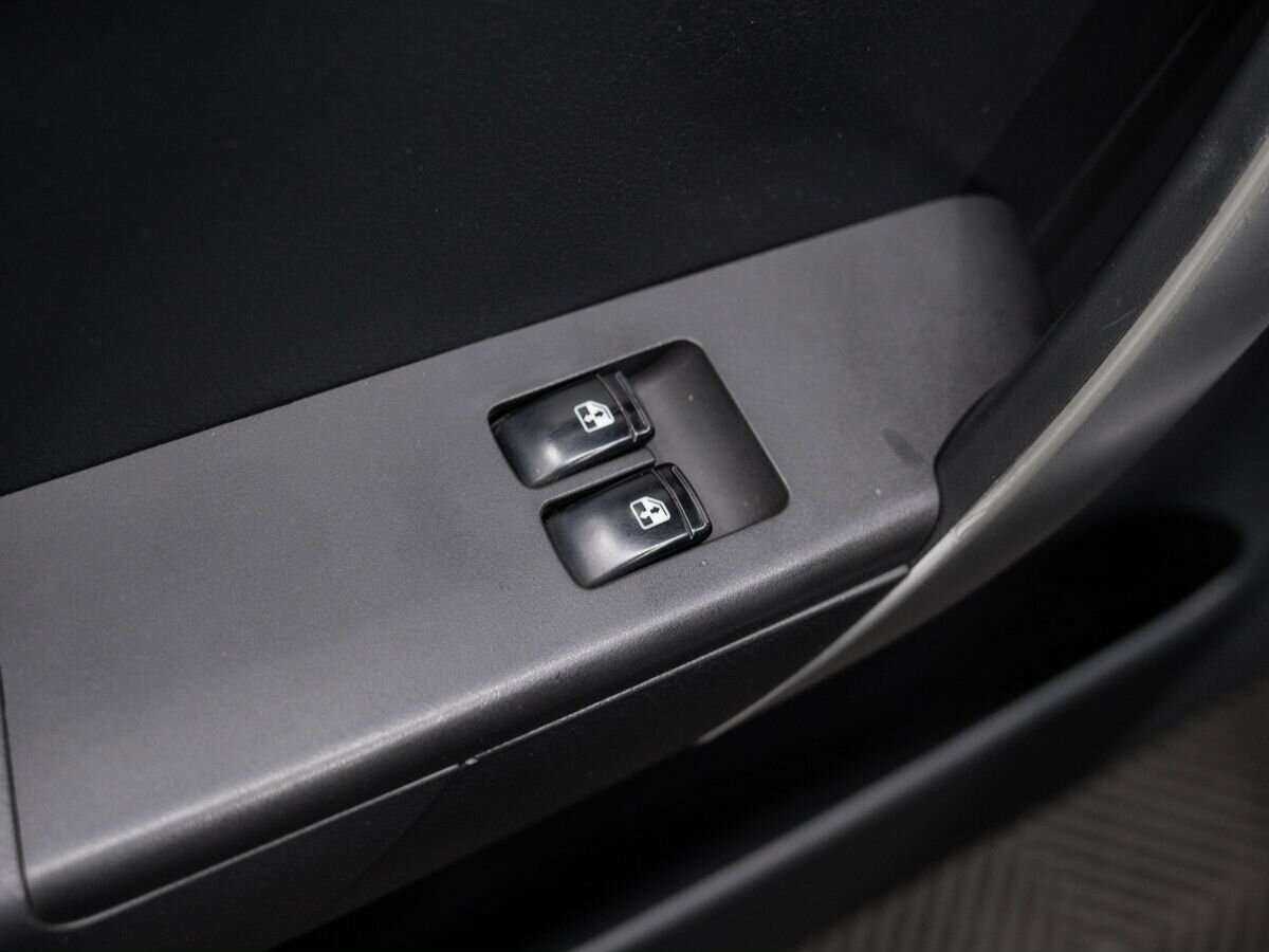 Chevrolet Aveo с пробегом — 2010 год. Фото: #14