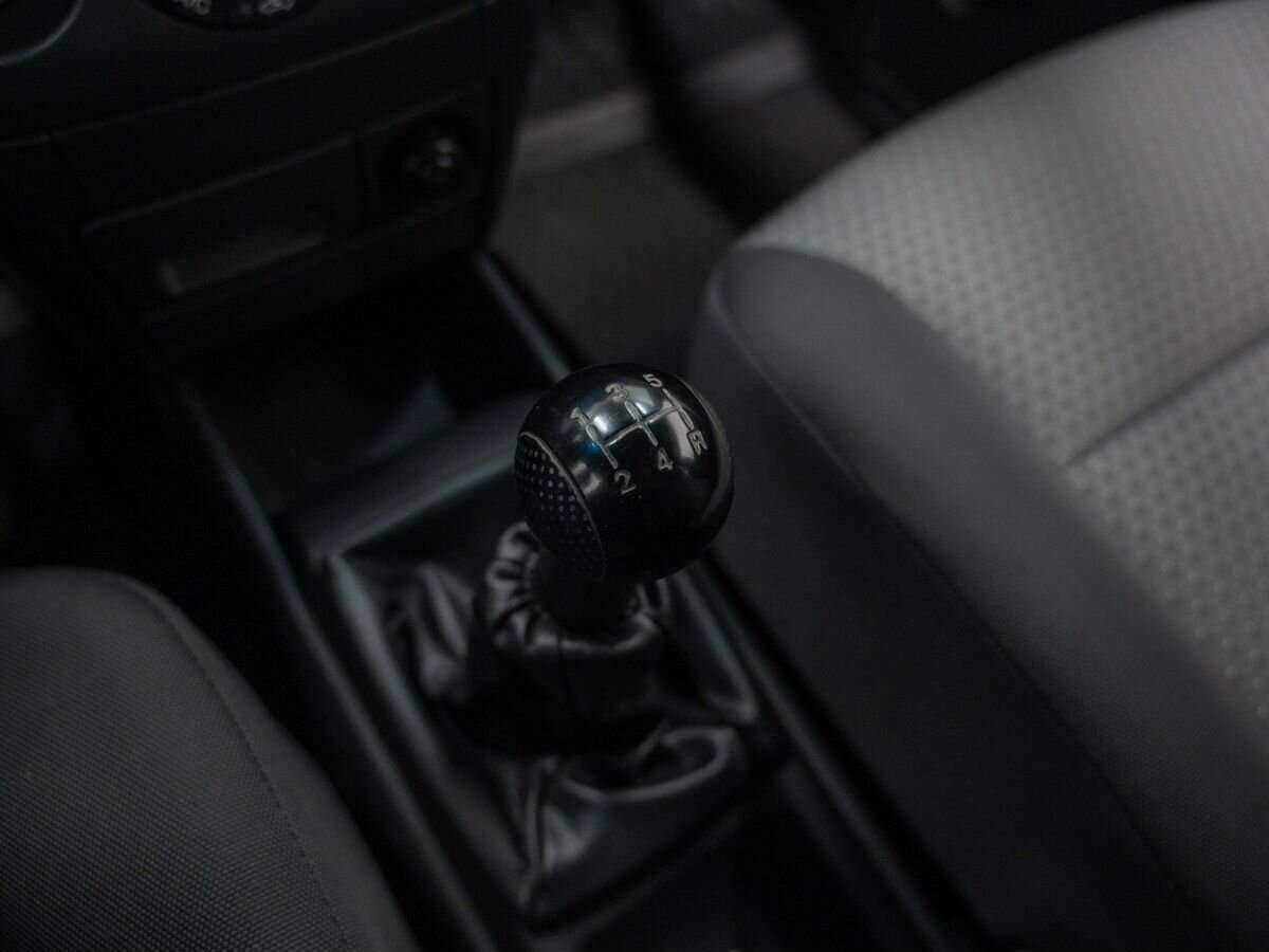 Chevrolet Aveo с пробегом — 2010 год. Фото: #16