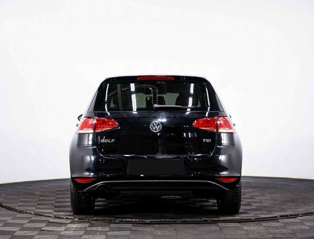 Volkswagen Golf с пробегом — 2013 год. Фото: #3