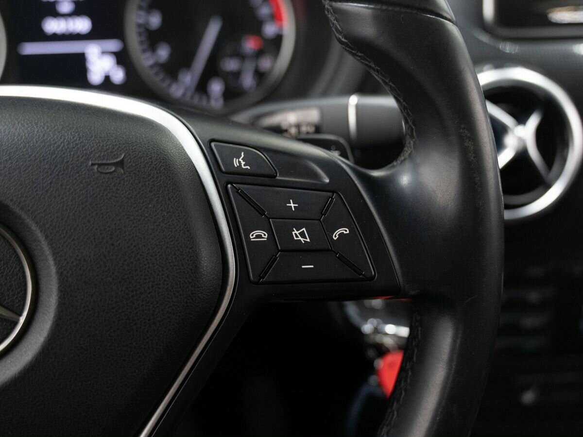 Mercedes-Benz B-Класс с пробегом — 2013 год. Фото: #18