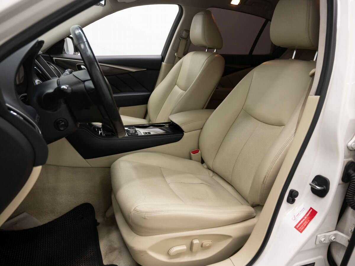 Infiniti Q50 с пробегом — 2015 год. Фото: #3