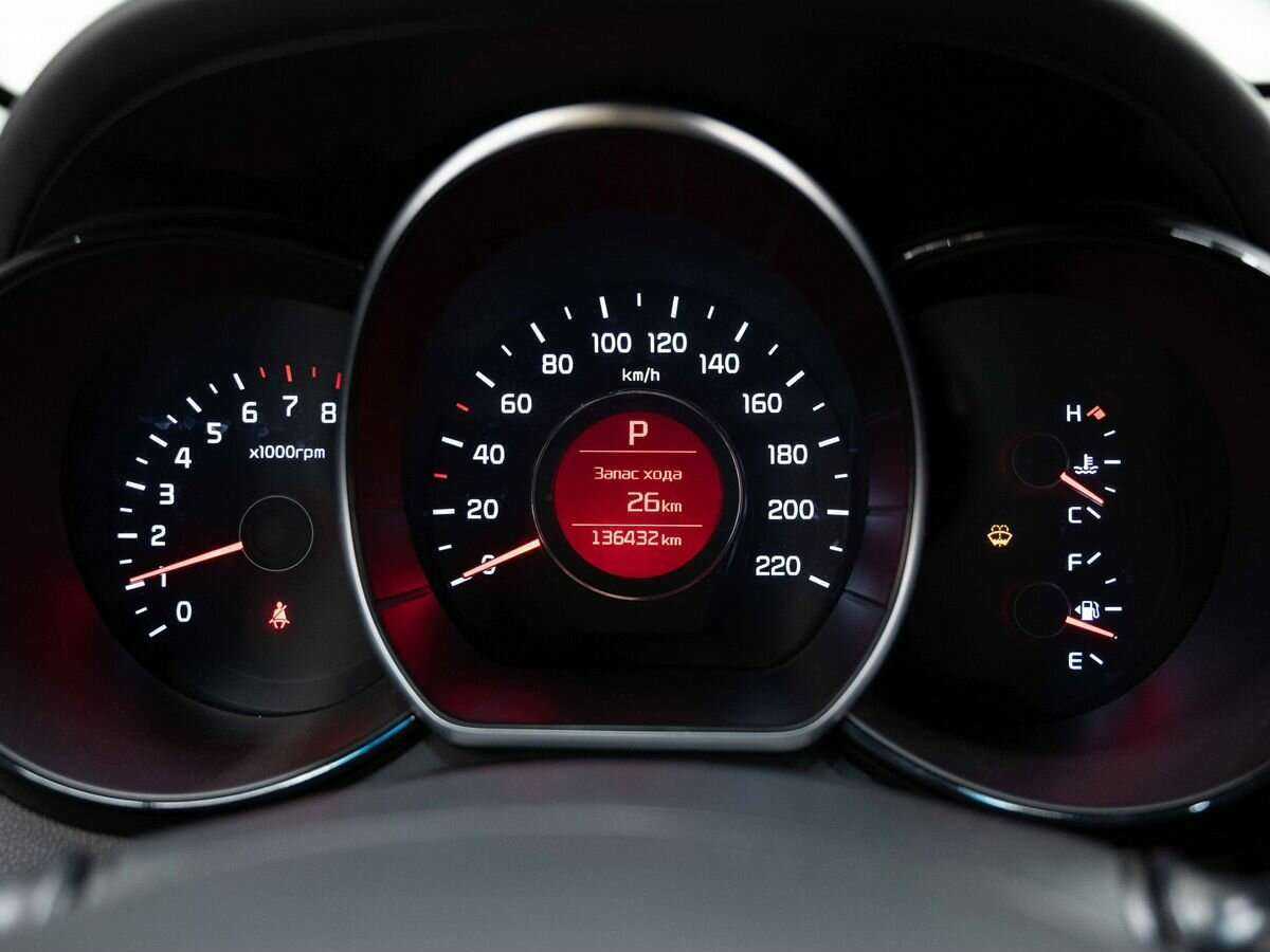 Kia Rio с пробегом — 2015 год. Фото: #16