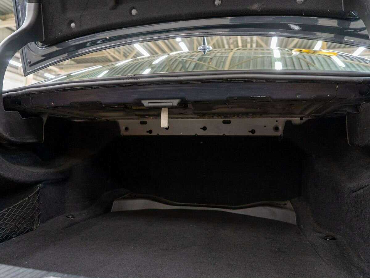 Mercedes-Benz E-Класс с пробегом — 2011 год. Фото: #4