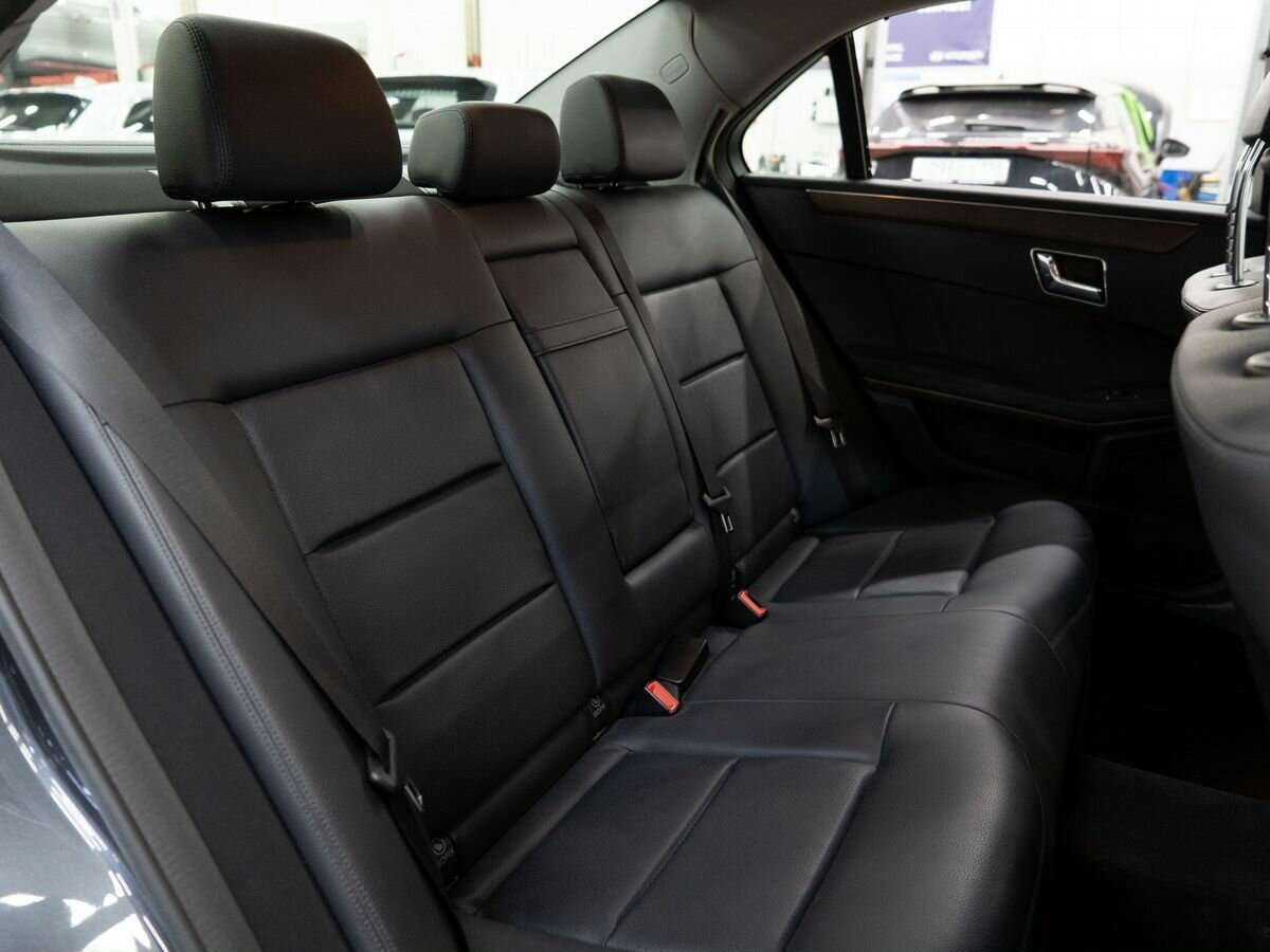 Mercedes-Benz E-Класс с пробегом — 2011 год. Фото: #5