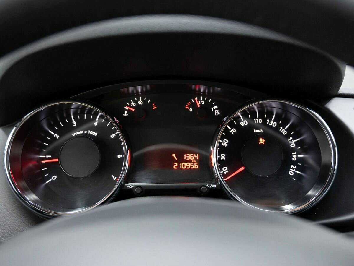 Peugeot 3008 с пробегом — 2010 год. Фото: #14