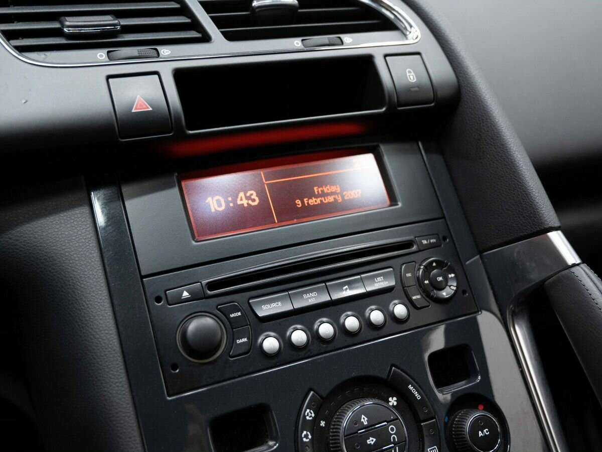 Peugeot 3008 с пробегом — 2010 год. Фото: #15