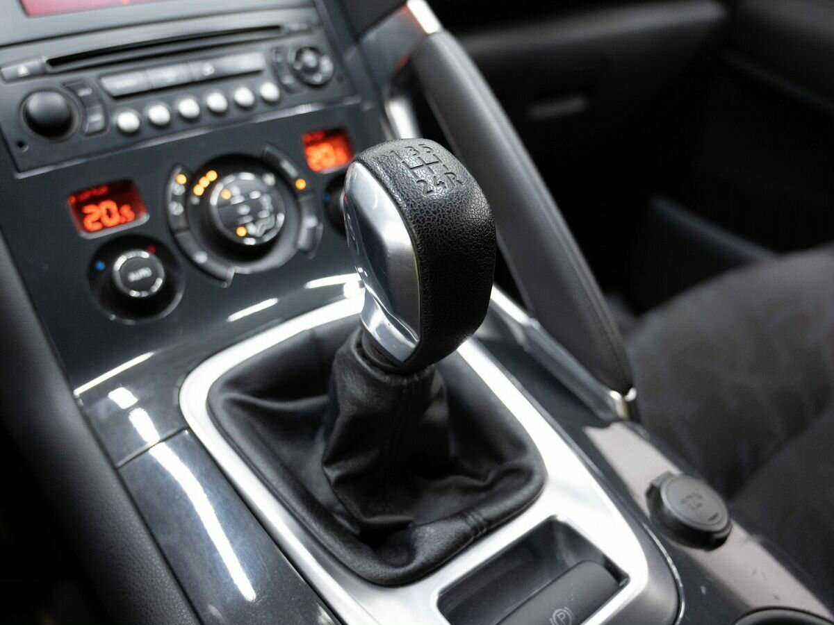 Peugeot 3008 с пробегом — 2010 год. Фото: #17