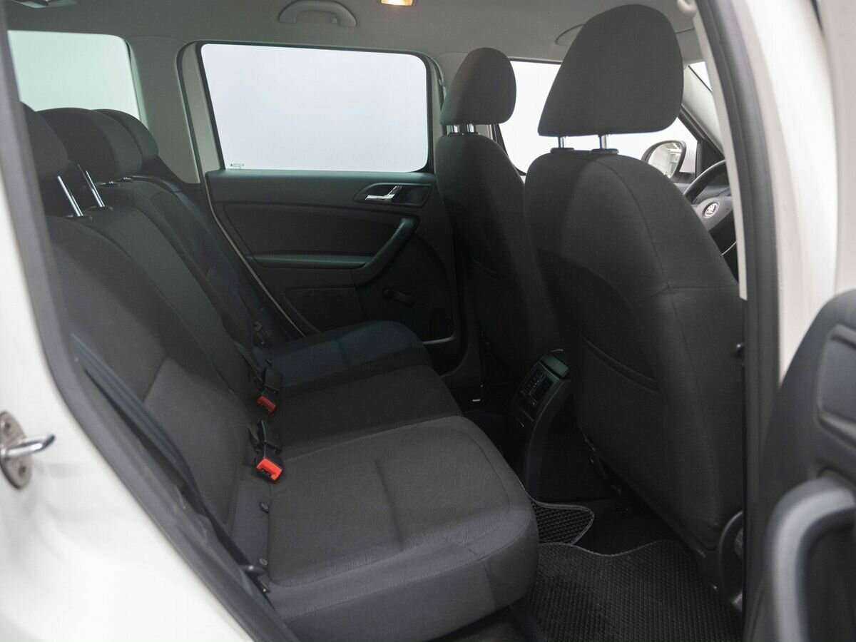 Skoda Yeti с пробегом — 2014 год. Фото: #8