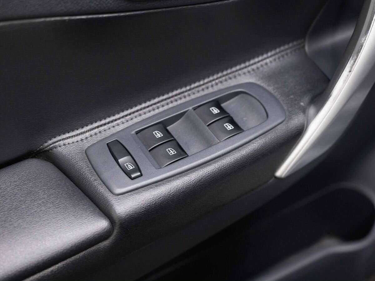 Renault Koleos с пробегом — 2008 год. Фото: #20