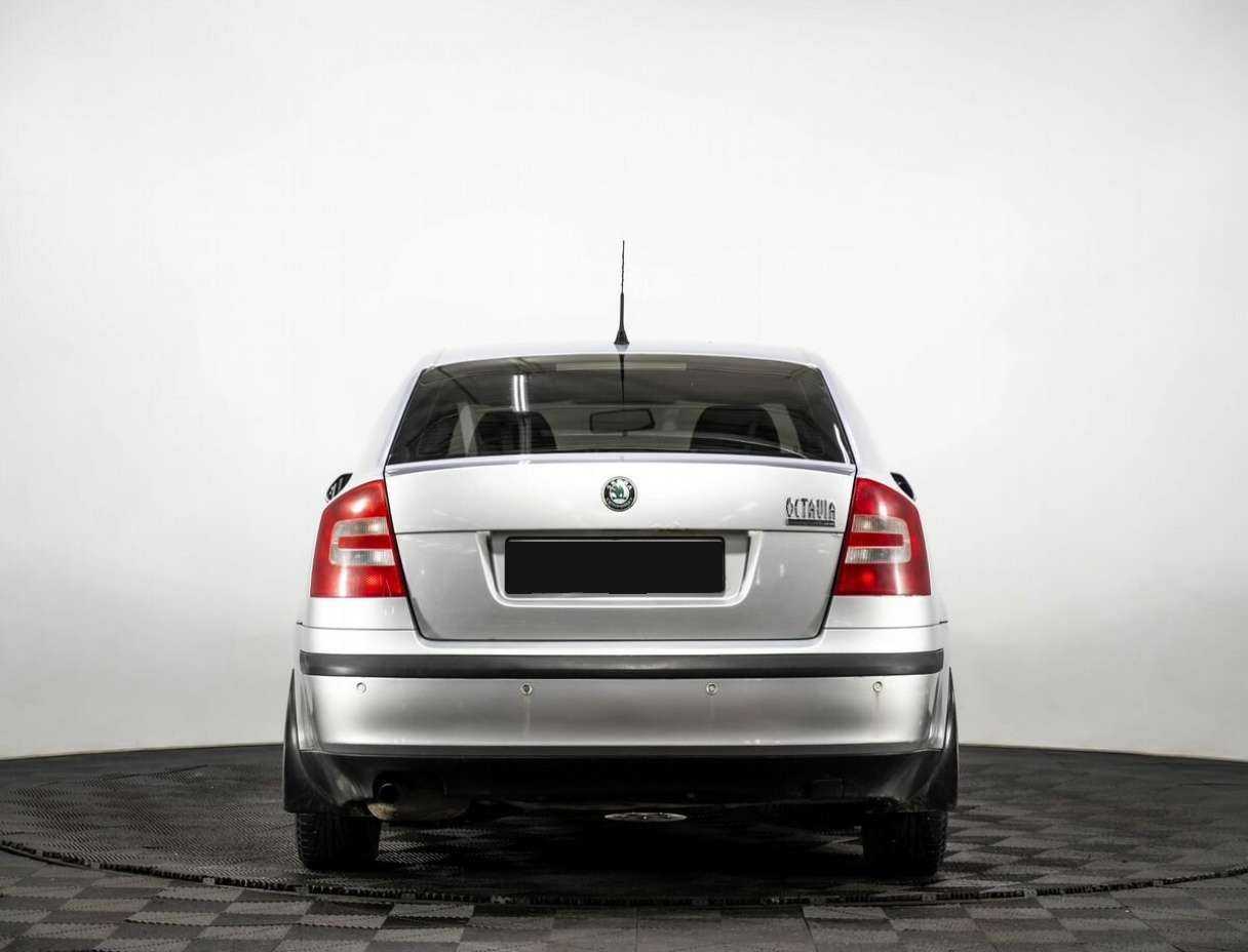 Skoda Octavia с пробегом — 2008 год. Фото: #3