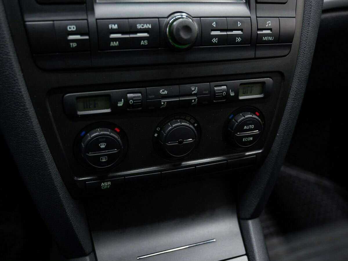 Skoda Octavia с пробегом — 2008 год. Фото: #15