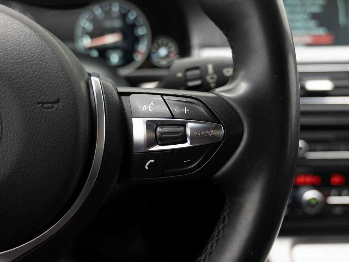 BMW 5 серии с пробегом — 2014 год. Фото: #17